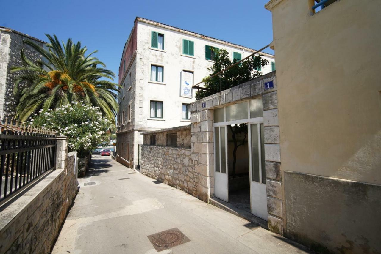 Guesthouse Franko Vela Luka Exterior foto